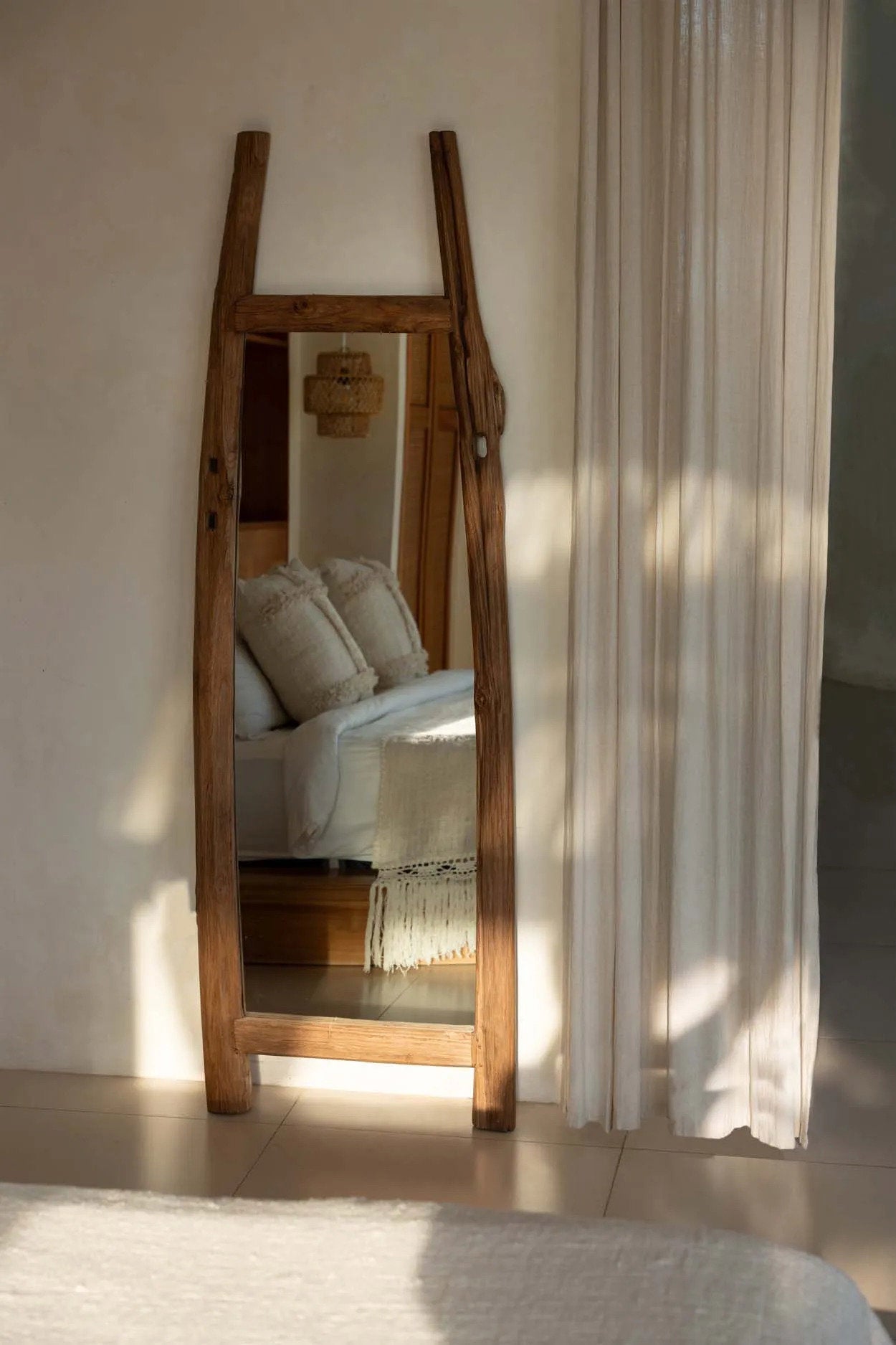 Bazar Bizar Standspiegel Natural 170 cm – Holz Ankleidespiegel