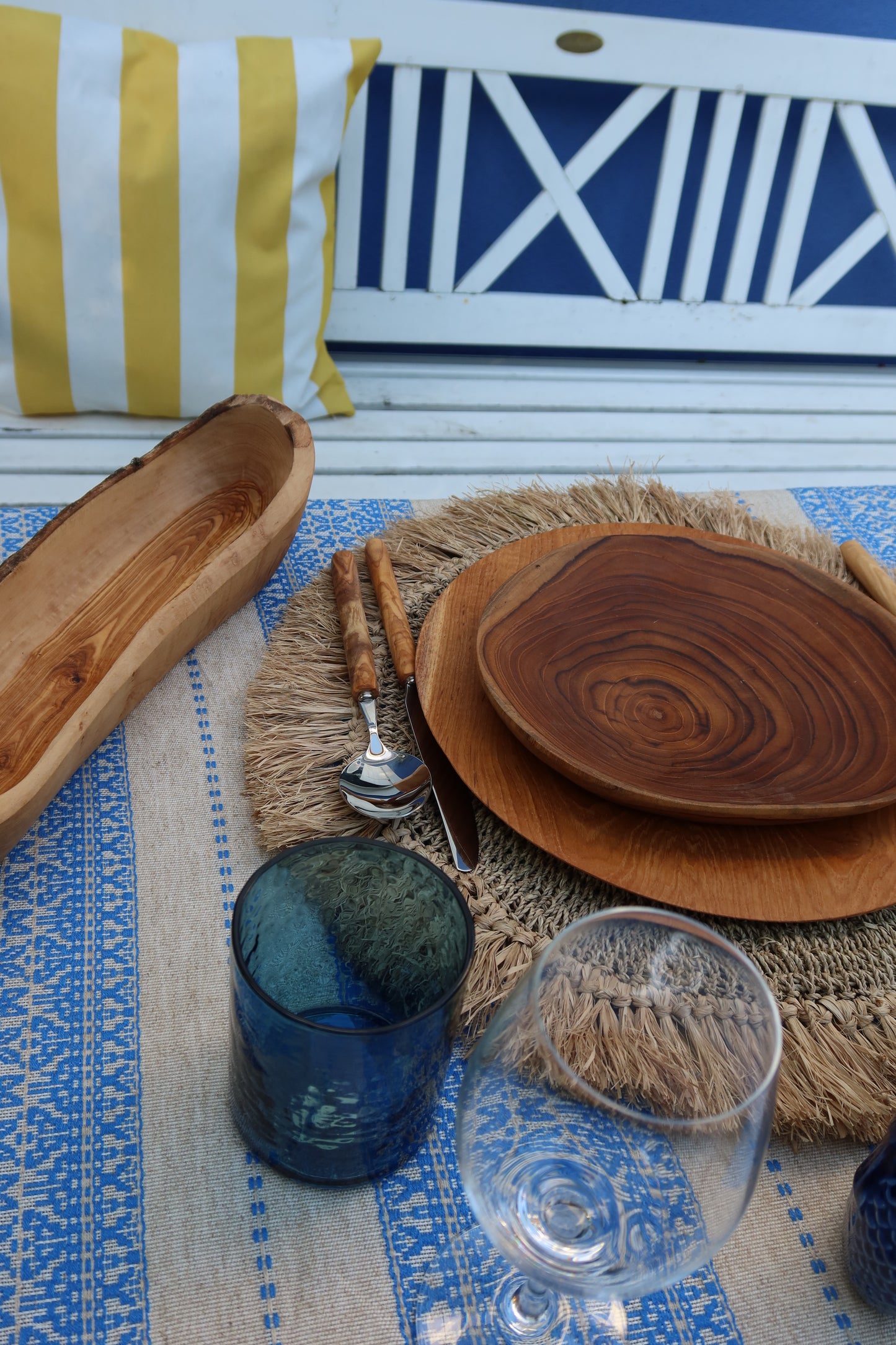 Brotschale aus Olivenholz 25–34 cm – Jure