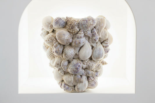 Deko Vase Muscheln Weiß aus Steingut – große Keramikvase | WERNS®