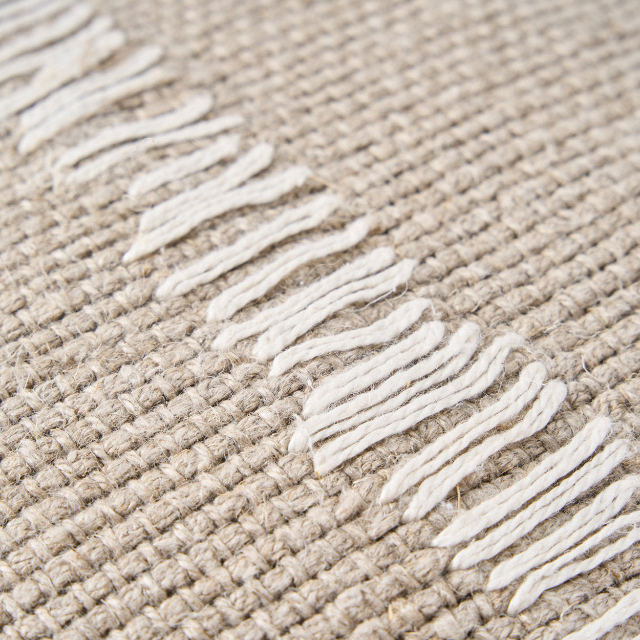 Bazar Bizar Leinen Kissenbezug Natural White 50x50 cm – Linen Stitch