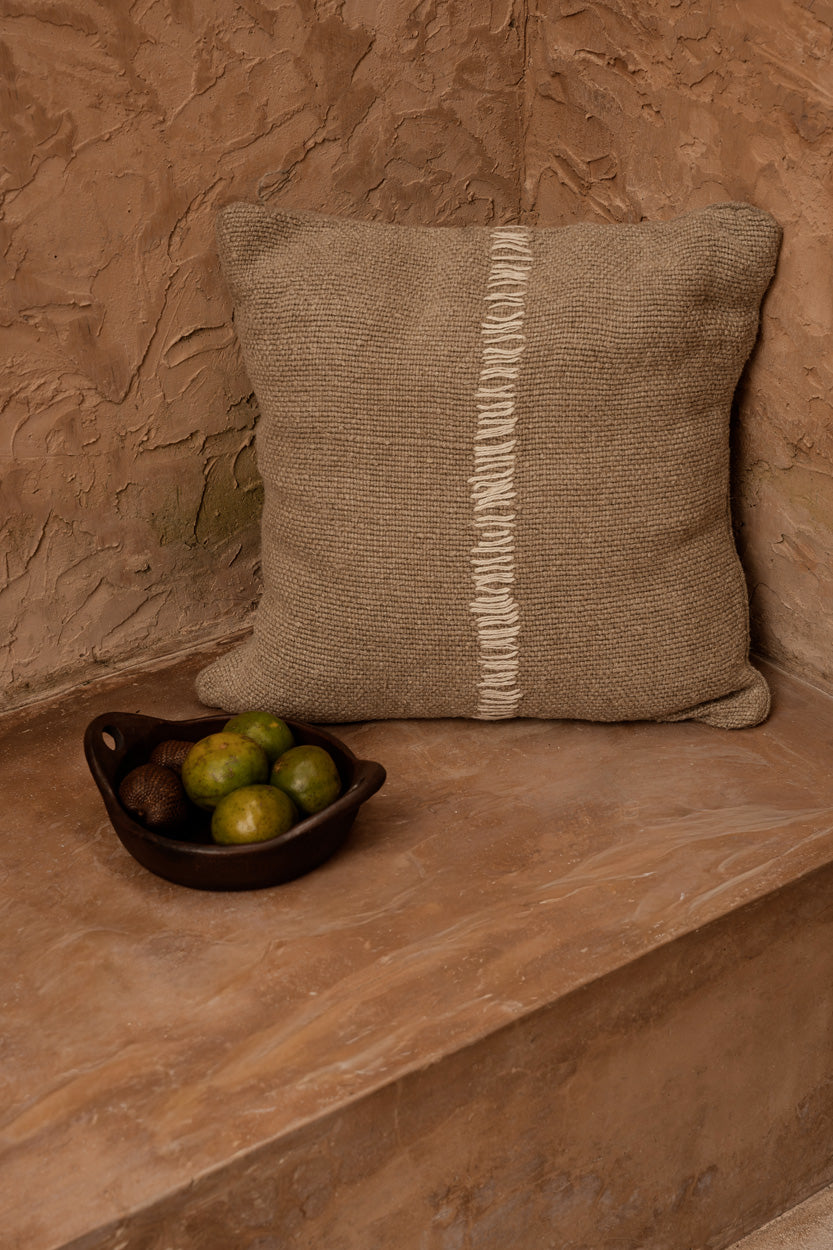 Bazar Bizar Leinen Kissenbezug Natural White 50x50 cm – Linen Stitch