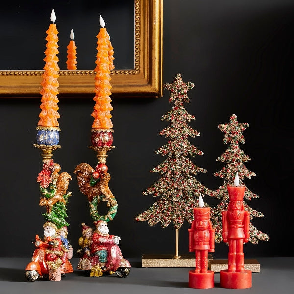 WERNS Kerzenleuchter Santa auf Roller mit Tannenbaum – 30,5 cm