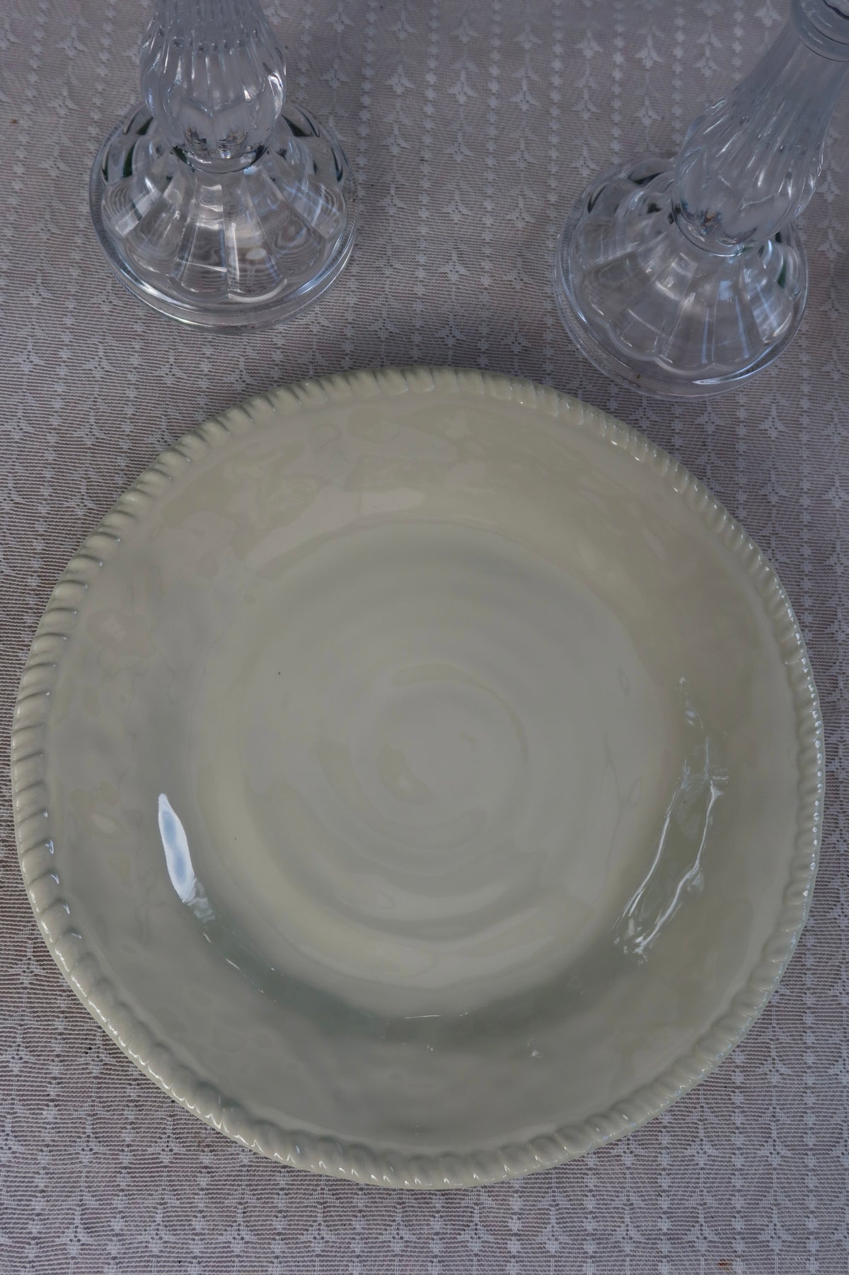 Melamin-Essteller mit Kordelrand – Creme Ø 28 cm