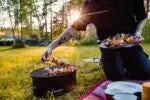 Emalco To Go Grill mit Deckel und Grillrost – Schwarz
