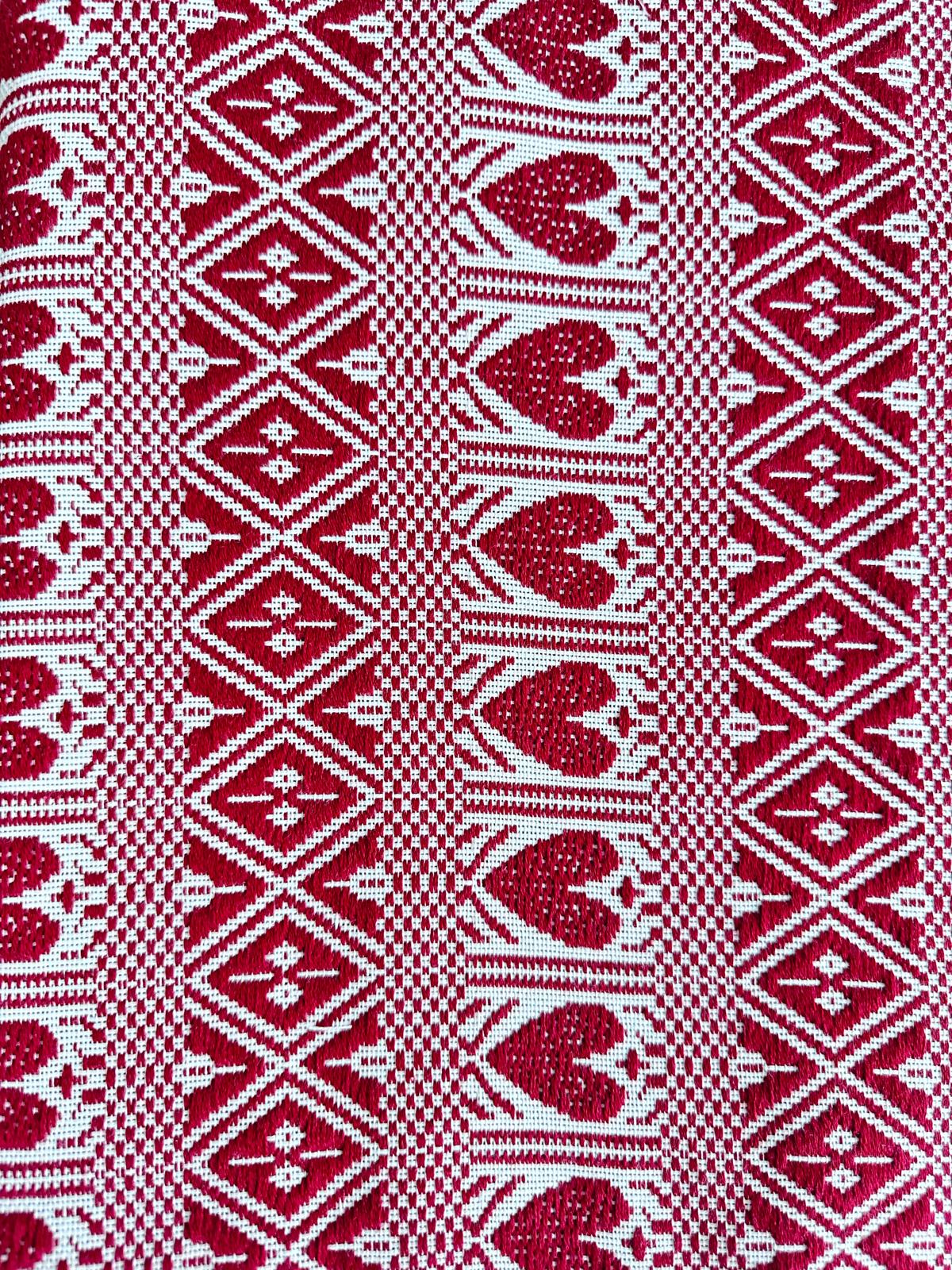 Handgewebter Tischläufer „Luka“ Weinrot-Creme 50 × 140 cm – aus Kroatien