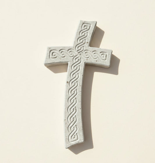Wandkreuz aus Brač-Stein – 26 cm