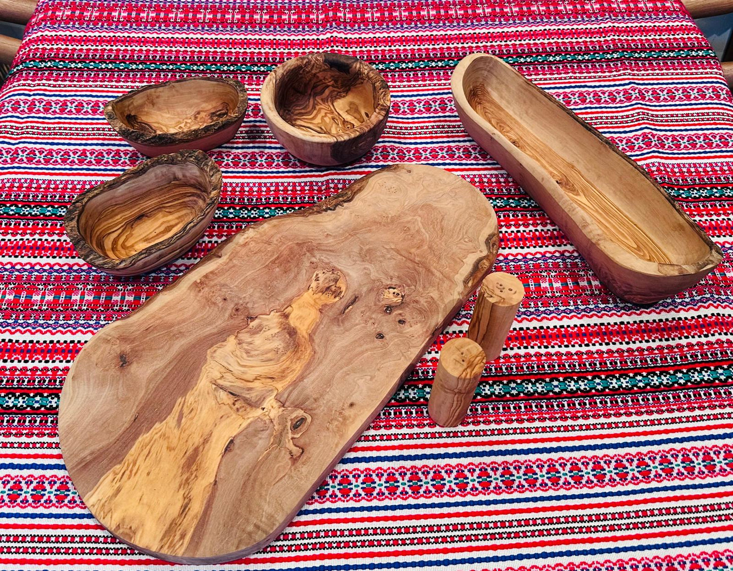 Handgewebte Tischdecke Bunt – Ruza Design aus Kroatien