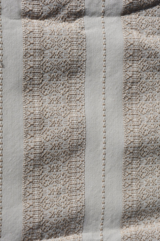 Handgewebte Tischdecke Beige/Natur – traditionelles Kroatien Design