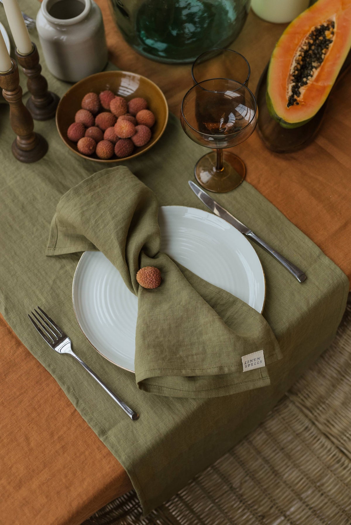 Leinenservietten „Austėja“ Oliv – 2er-Set | 40 × 40 cm