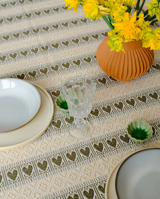 Tischdecke oliv handgewebt – Kroatische Tischdecke - Srce