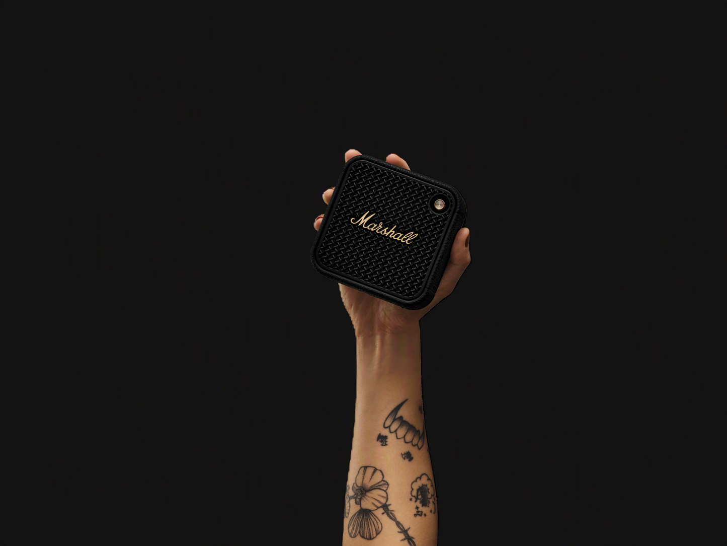Marshall Willen II Bluetooth-Lautsprecher – wasserdicht (IP67) | 17 Std. Akku | Black & Brass