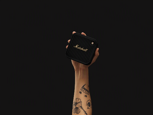 Marshall Willen II Bluetooth-Lautsprecher – wasserdicht (IP67) | 17 Std. Akku | Black & Brass
