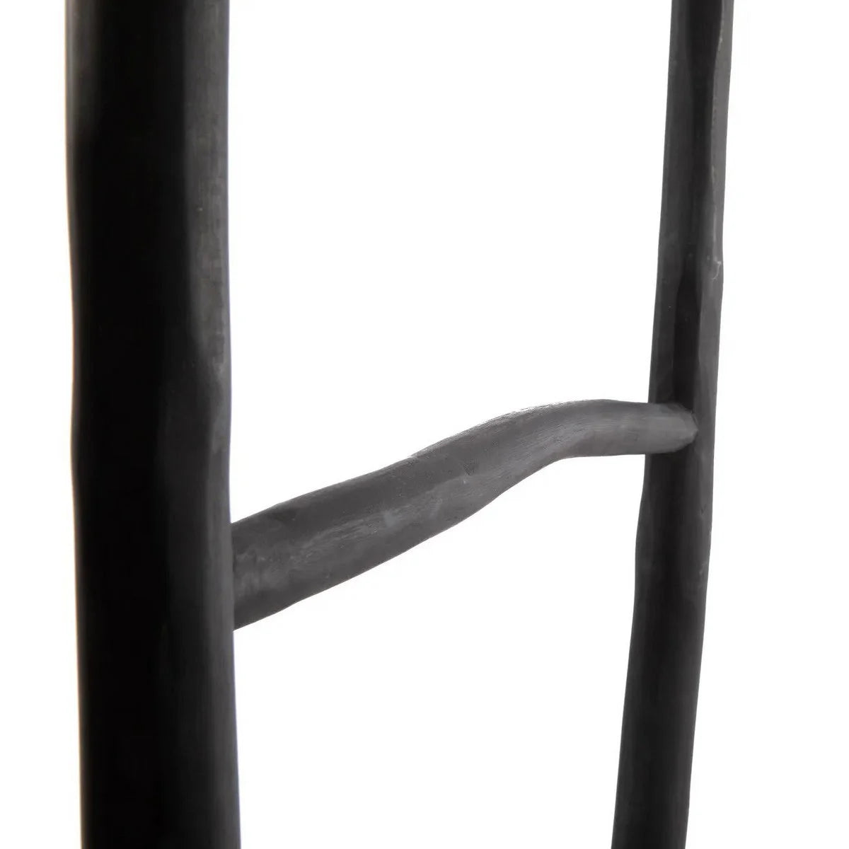 Bazar Bizar Dekoleiter „Tulum“ Schwarz 165 cm aus Teakholz